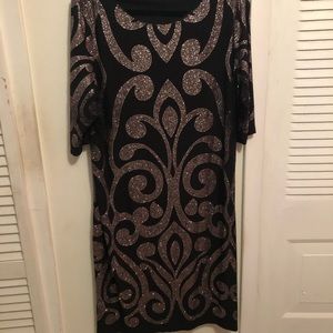 Log sleeves cocktail dress